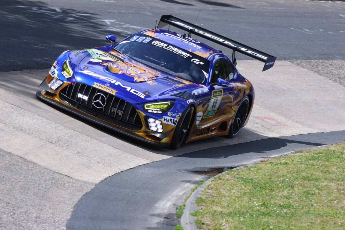 Ravenol Winward Mercedes-AMG at the Nurburgring