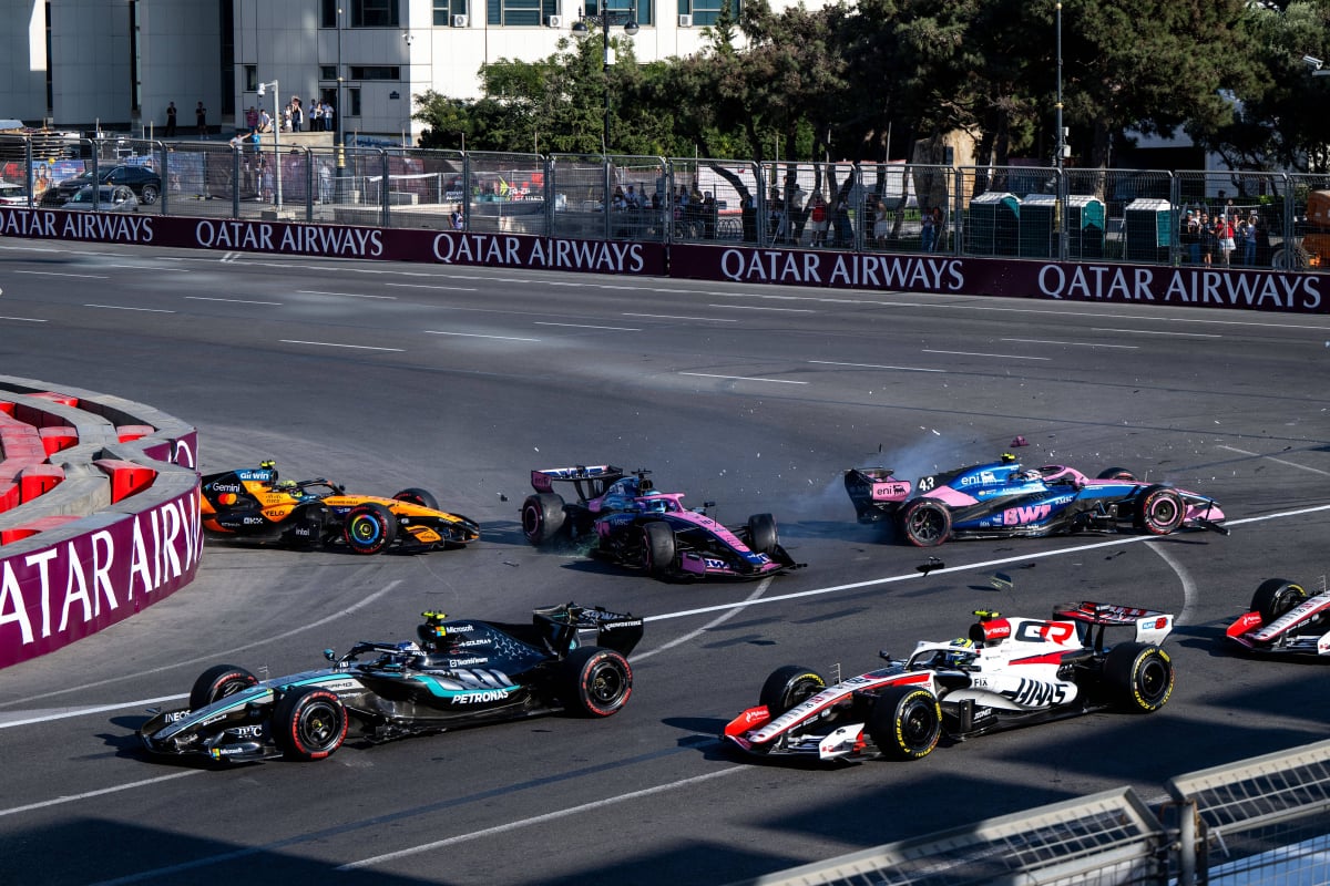 Restart crash at Baku involving Colapinto, Gasly and Norris