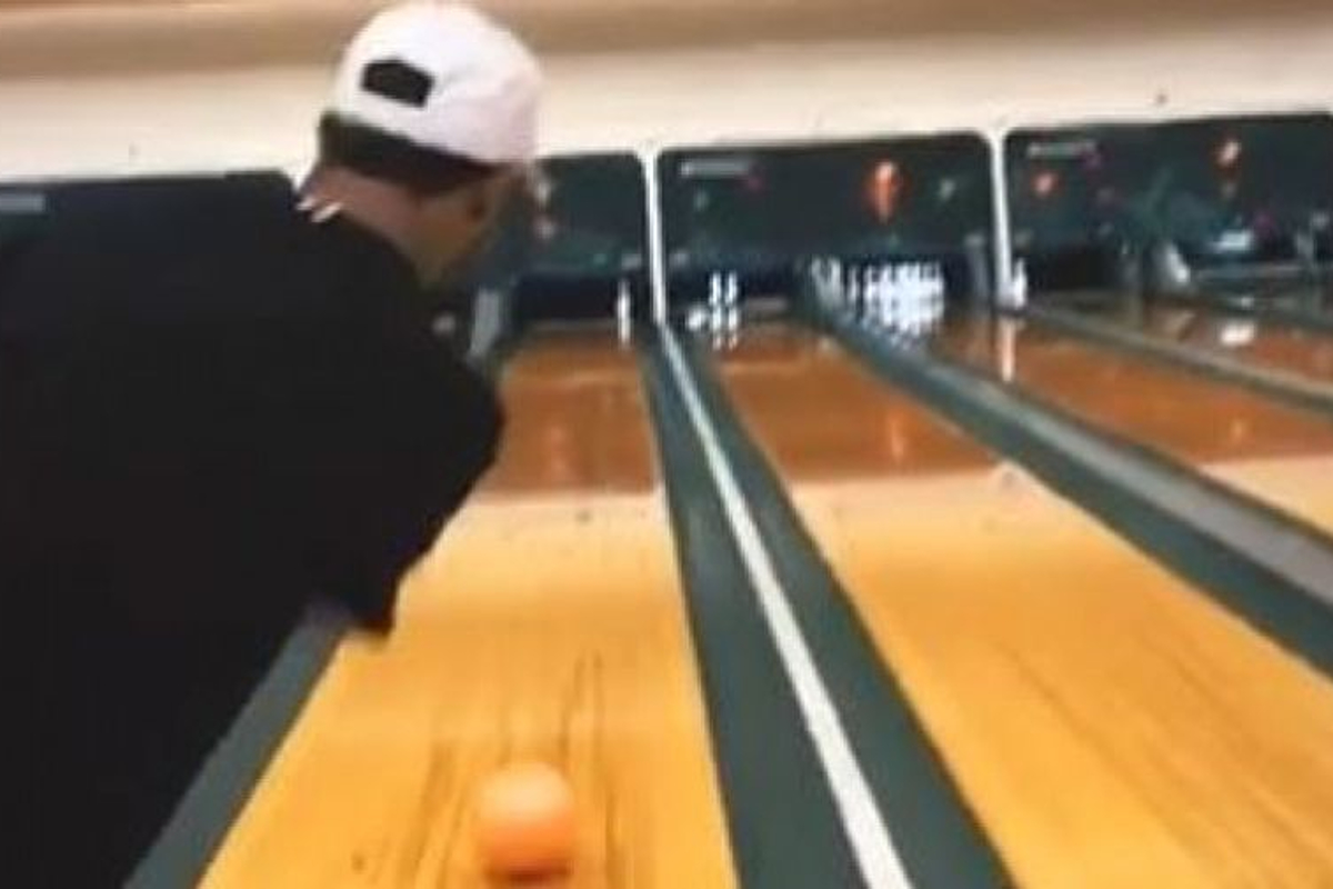 VIDEO: So... Lewis Hamilton is also awesome at bowling