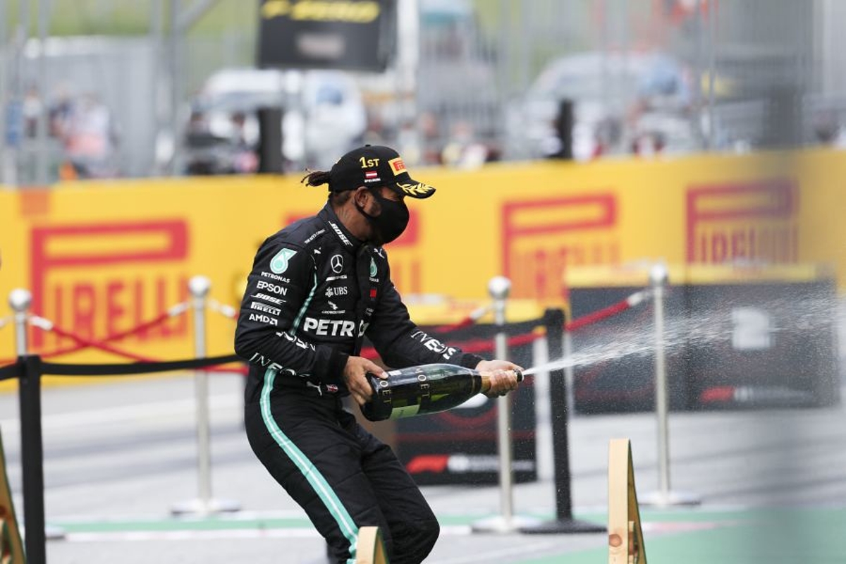 Hamilton sees himself continuing in F1 "for at least another three years"