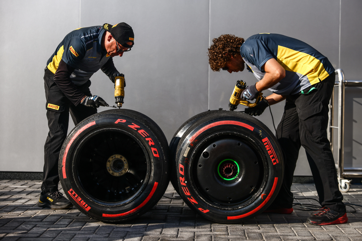 'F1 stapt van huidig plan af en ziet op aandringen van Pirelli af van 16 inch banden'