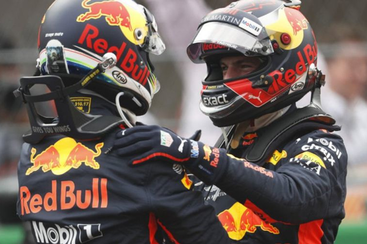Ricciardo snatches pole from Verstappen in Mexico