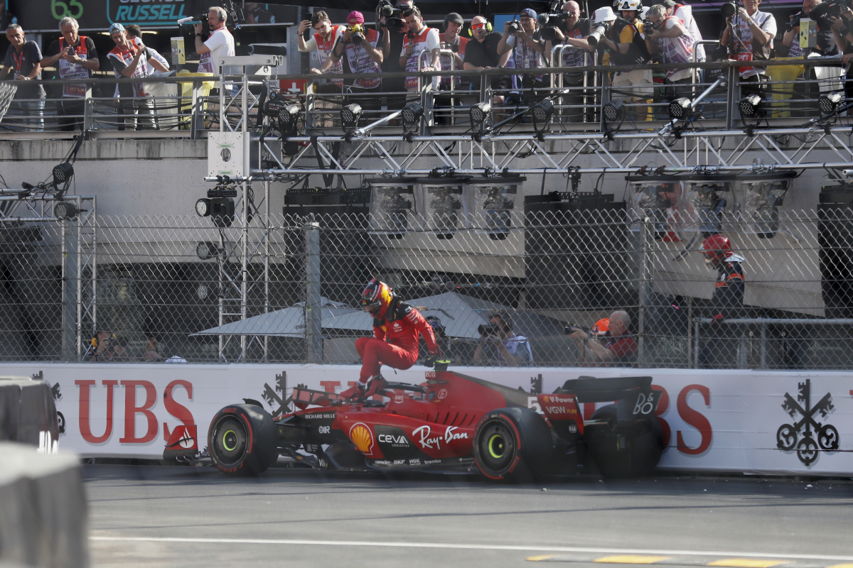 Sainz CRASHES out of FP2 in Monaco GP practice