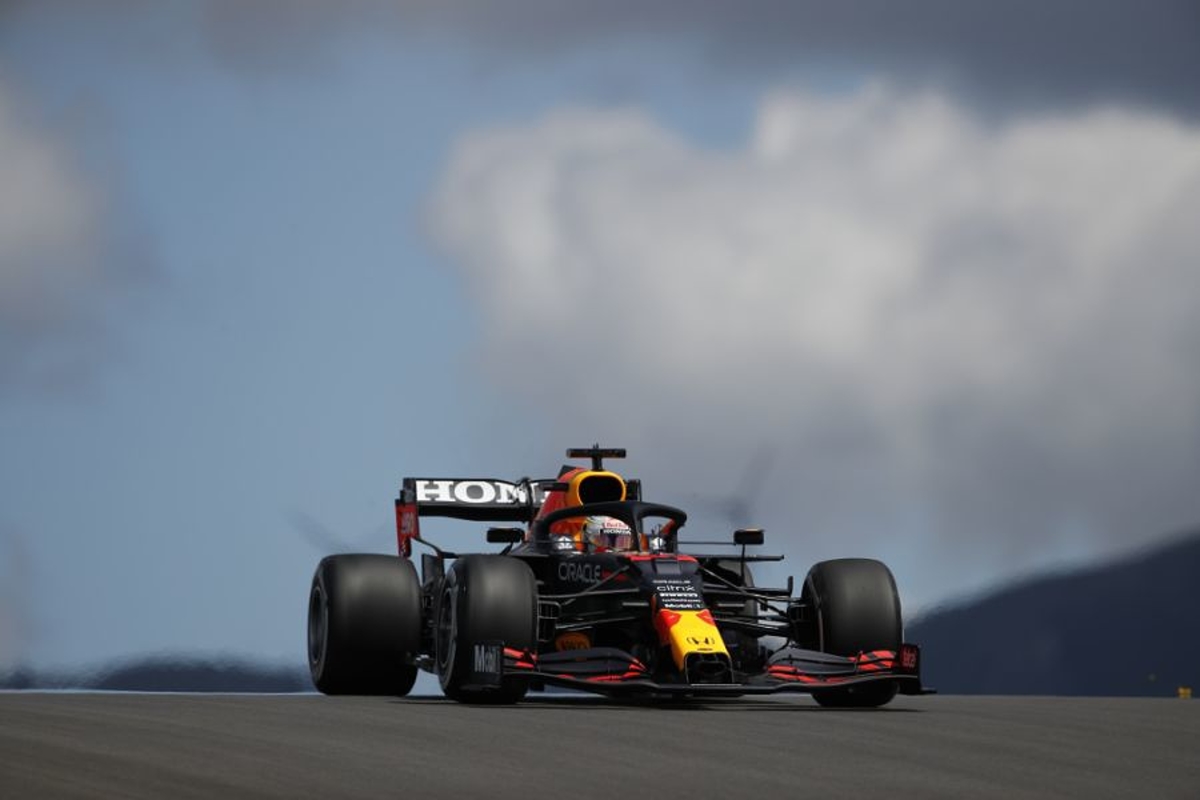 Eerste vrije training Grand Prix Portugal: Verstappen en Mercedes aan elkaar gewaagd