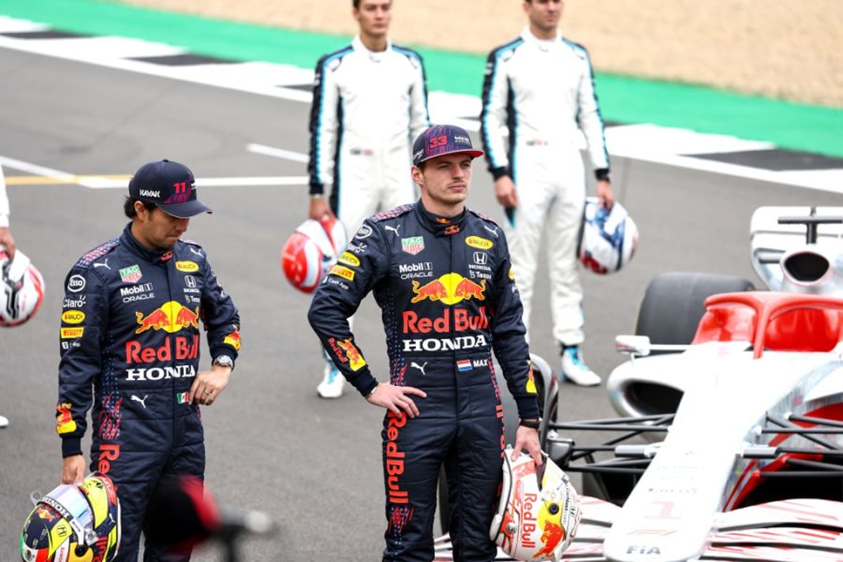Pérez remt ontwikkeling van Red Bull: 'Hij móét tijd Verstappen evenaren'