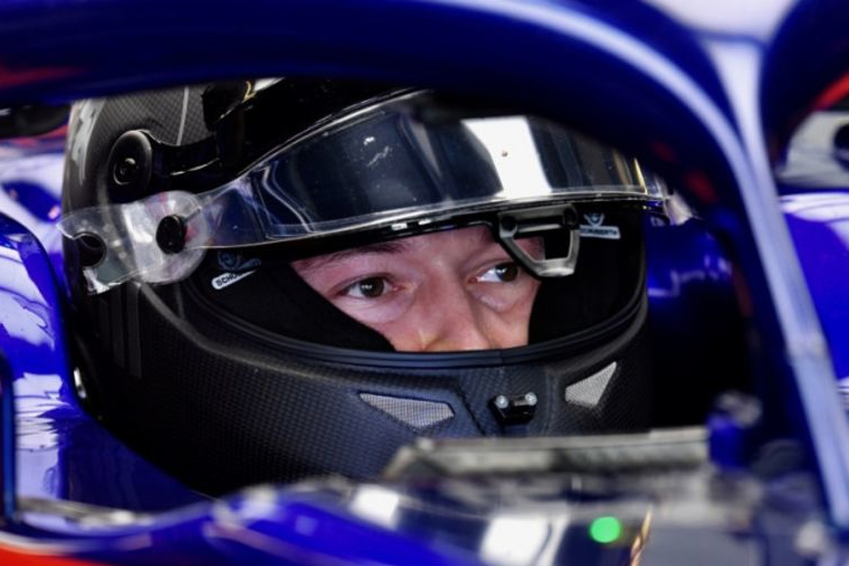 Kvyat maakt rentree bij Toro Rosso: 'Het voelde meteen vertrouwd in de auto'