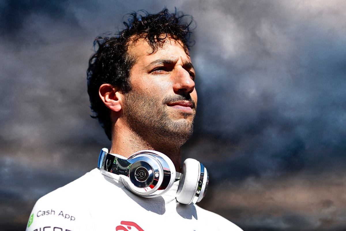 Ricciardo in zak en as na Japan: "Ik sprak hem en hij zat diep, diep, diep, diep in de put"
