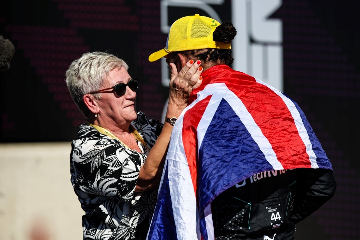 Lewis Hamilton embracing his mum Carmen Larbalestier at the 2024 British GP