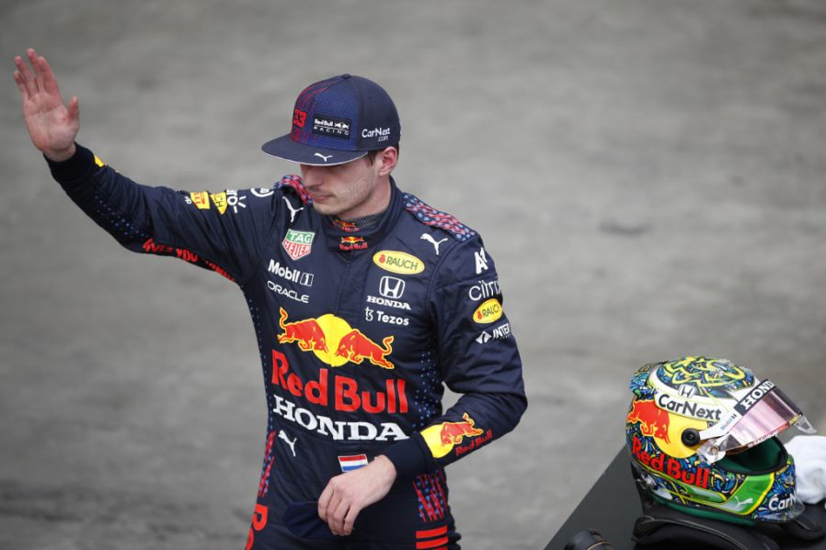 Verstappen biedt teamgenoten ludieke 'sponsordeal' aan na technische problemen