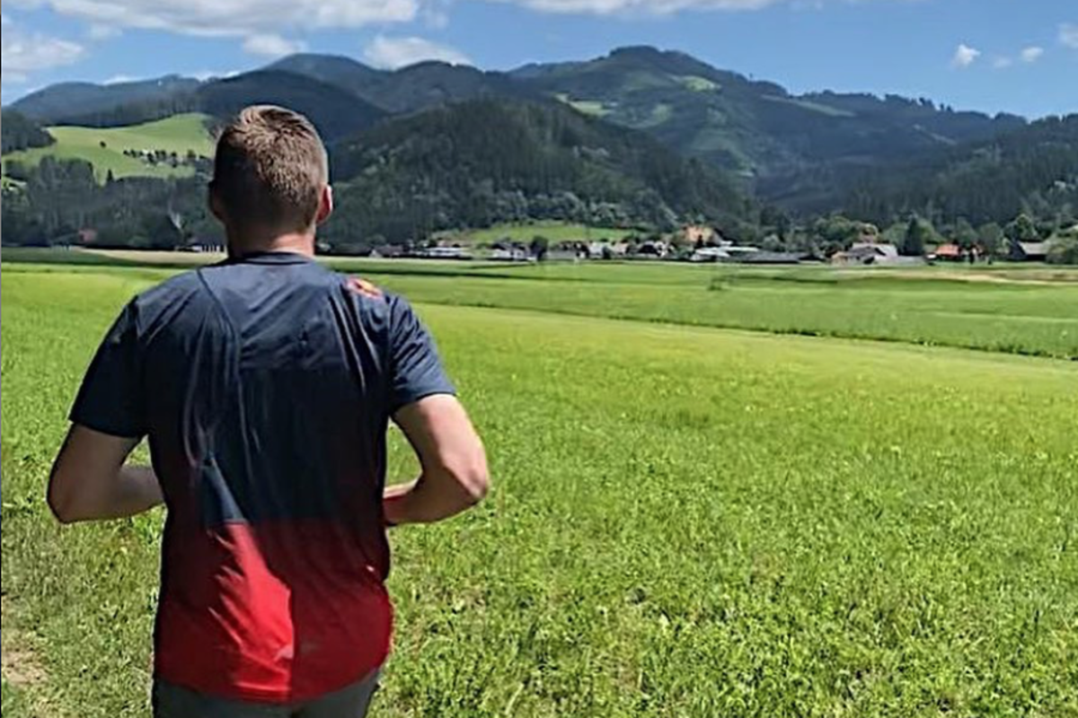 IN BEELD: Zo brengen de coureurs hun week in Oostenrijk door