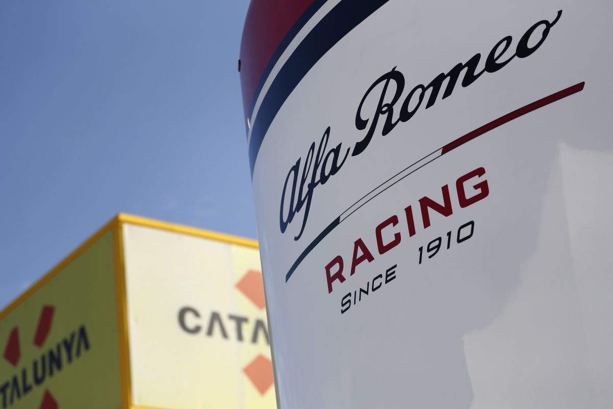 Alfa Romeo pay tribute to F1 icon