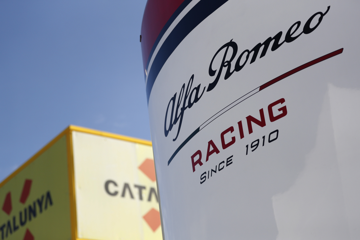 Alfa Romeo rinde homenaje a la leyenda de la F1 Peter Sauber