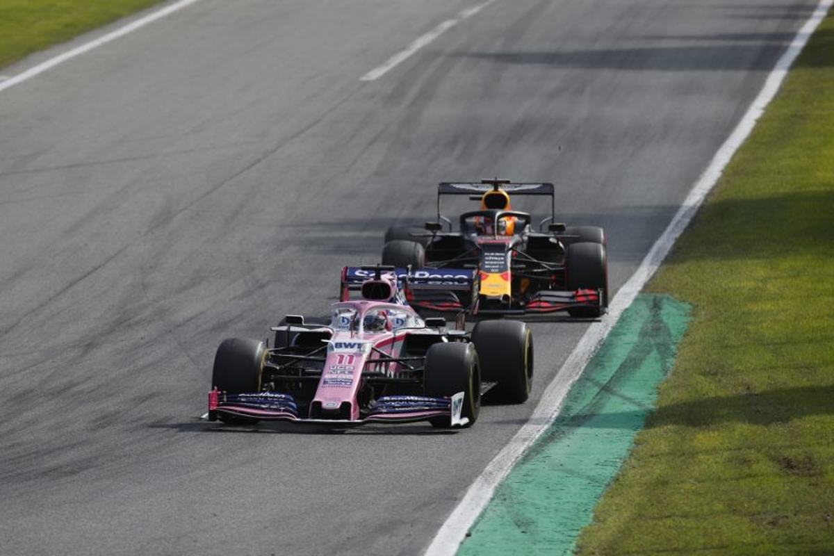 Verstappen: "Ik kwam Pérez niet voorbij omdat hij te snel was"