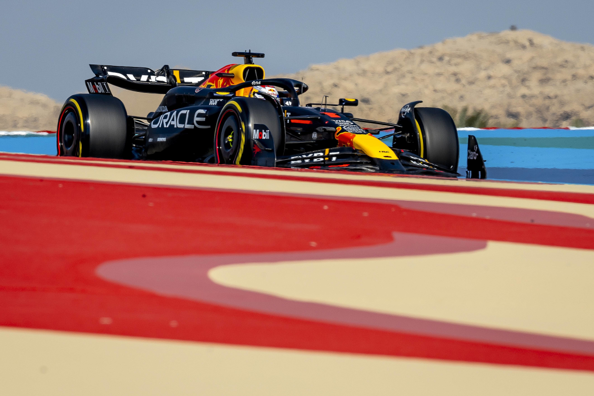 LIVE (gesloten) | Tweede vrije training GP Bahrein: Mercedes maakt indruk, Verstappen zoekende