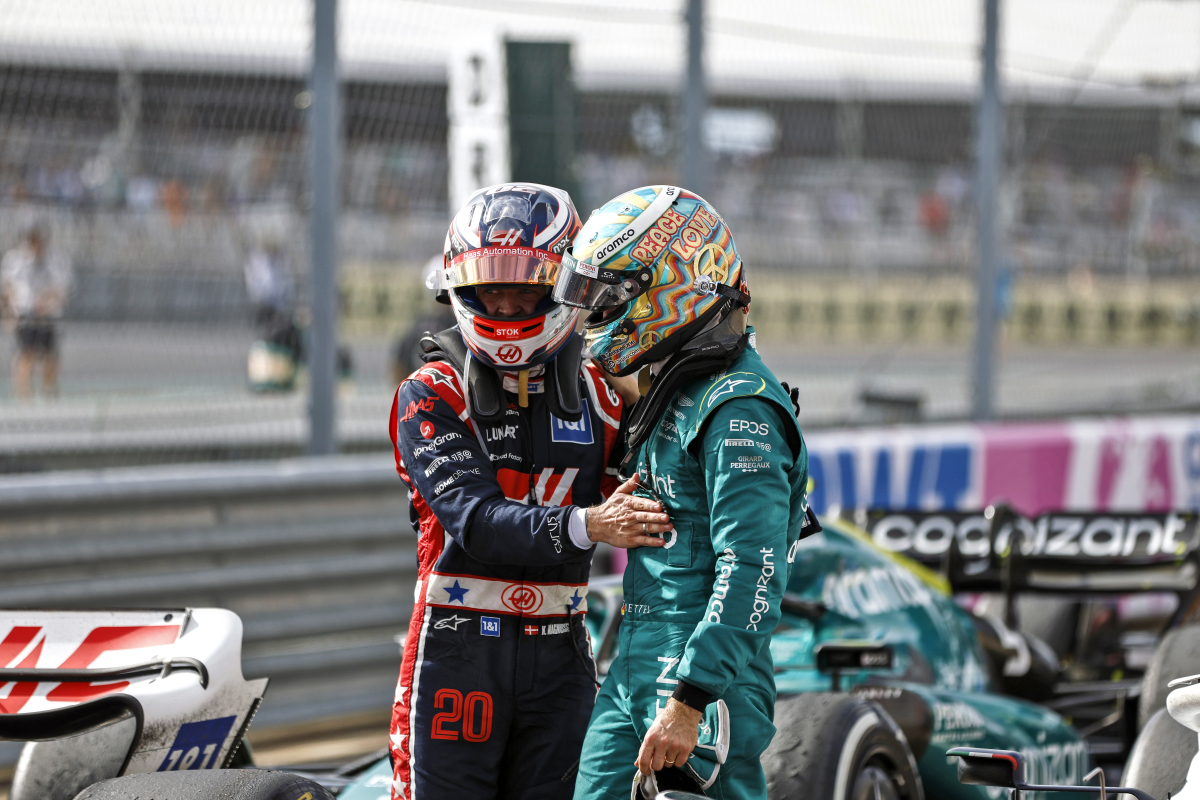 Enervé Magnussen salue tout de même la combativité de Vettel