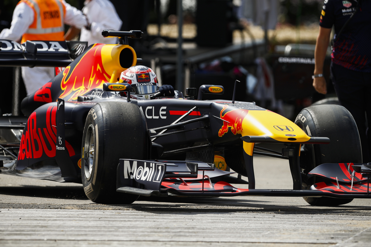 Red Bull Showrun Brings Showstopping RB7 Formula 1 Exhibition To