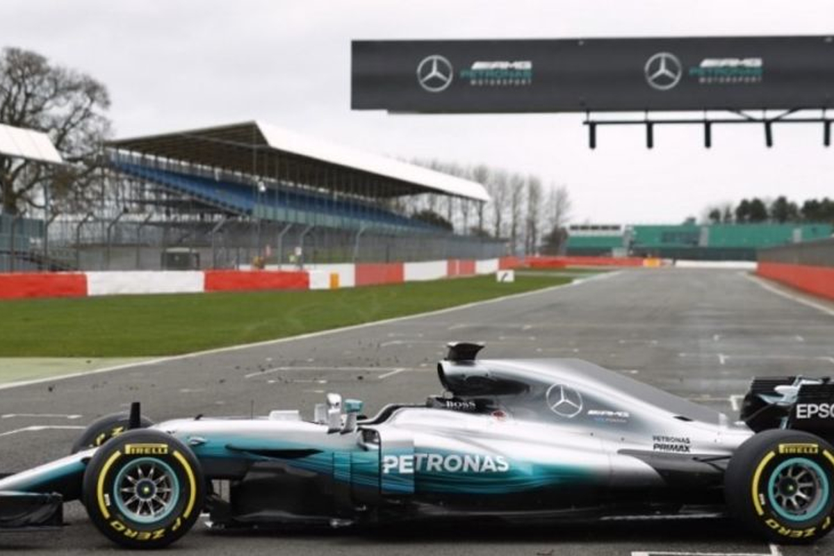 'Mercedes vindt 'lek' in regels voor 2017'