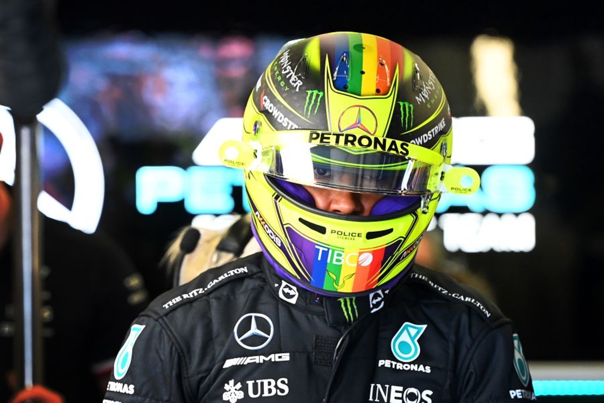 Hamilton finisht knotsgekke thuiswedstrijd op P3: 'Ferrari en Red Bull te snel'