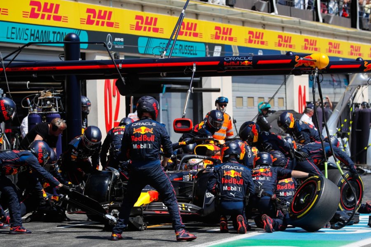 Verstappen appelle Red Bull à ne pas se reposer sur ses lauriers