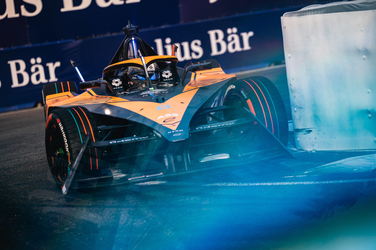 E-Prix São Paulo: Bird pakt eerste zege McLaren, matige race Frijns en De Vries