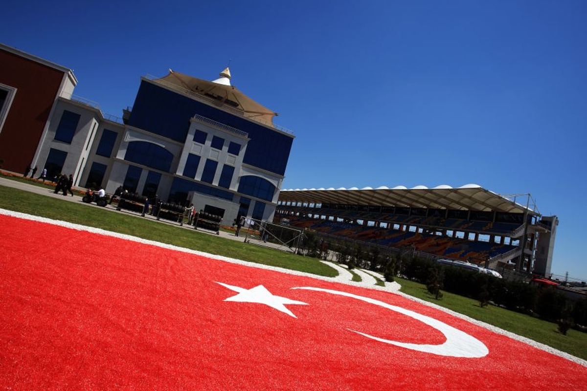 F1 warned over dangers of going ahead with Turkish GP