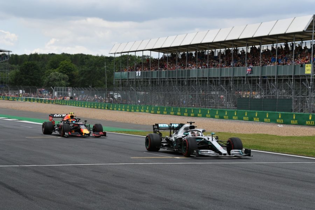 Adrian Newey: 'Niet de aerodynamica maar de banden zijn het probleem'