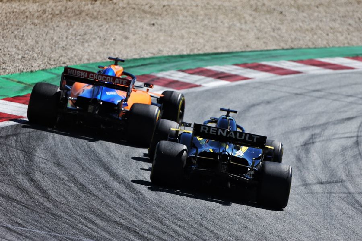 Ricciardo casts envious glances at McLaren