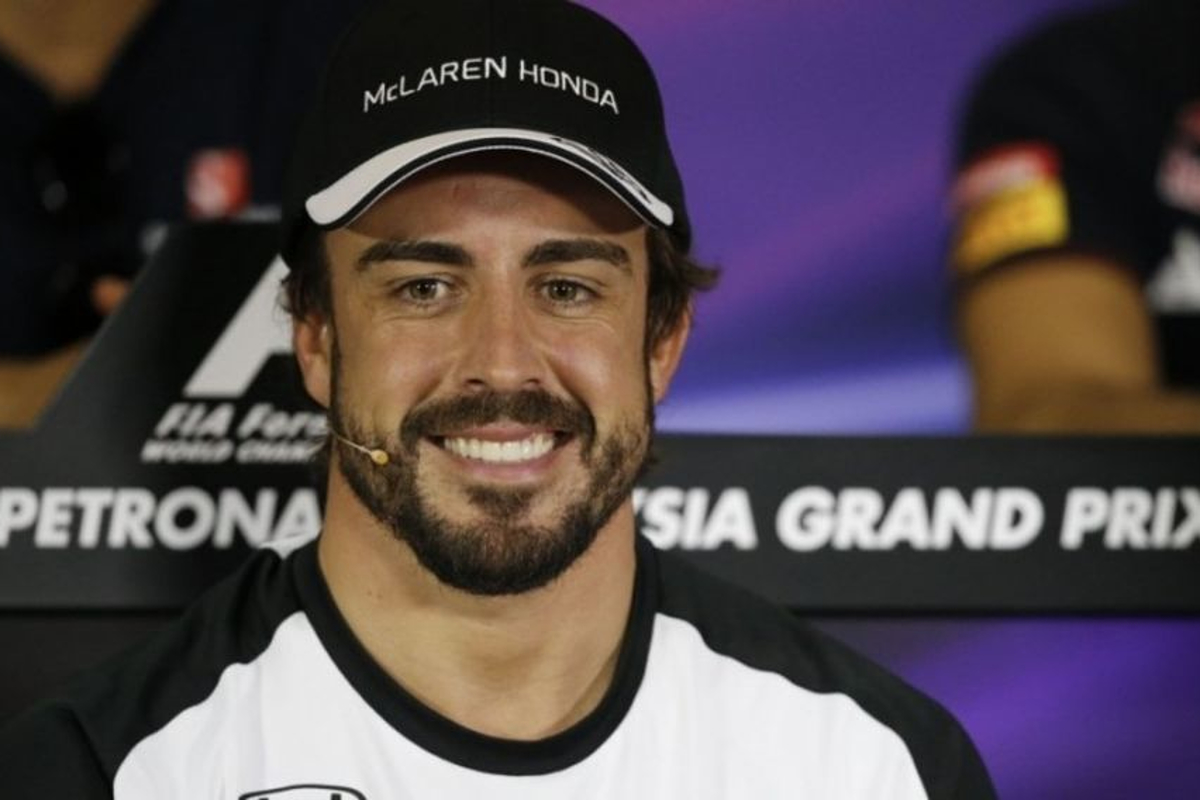 Alonso rijdt naar eigen zeggen één van zijn beste races in zeer matige auto