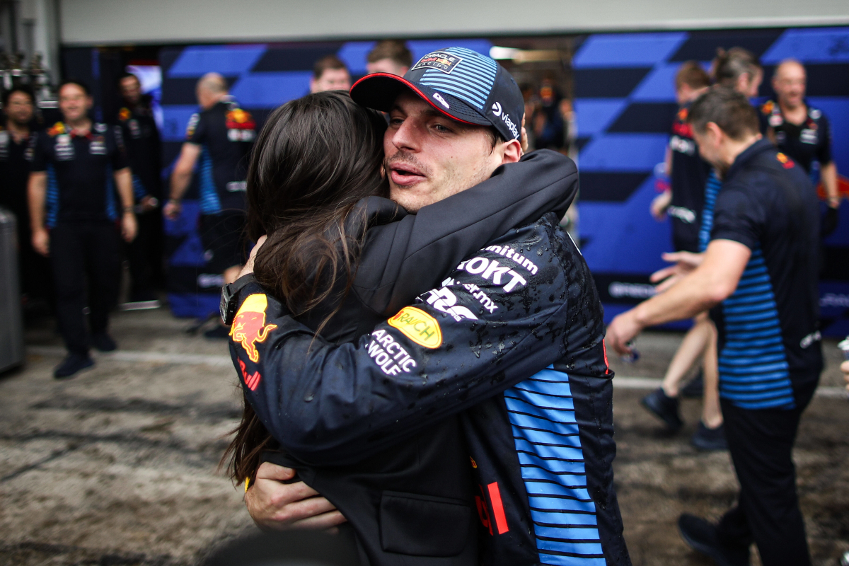 Emotionele zege voor Verstappen en Kelly Piquet: "Ik ben heel erg verwelkomd binnen de familie"