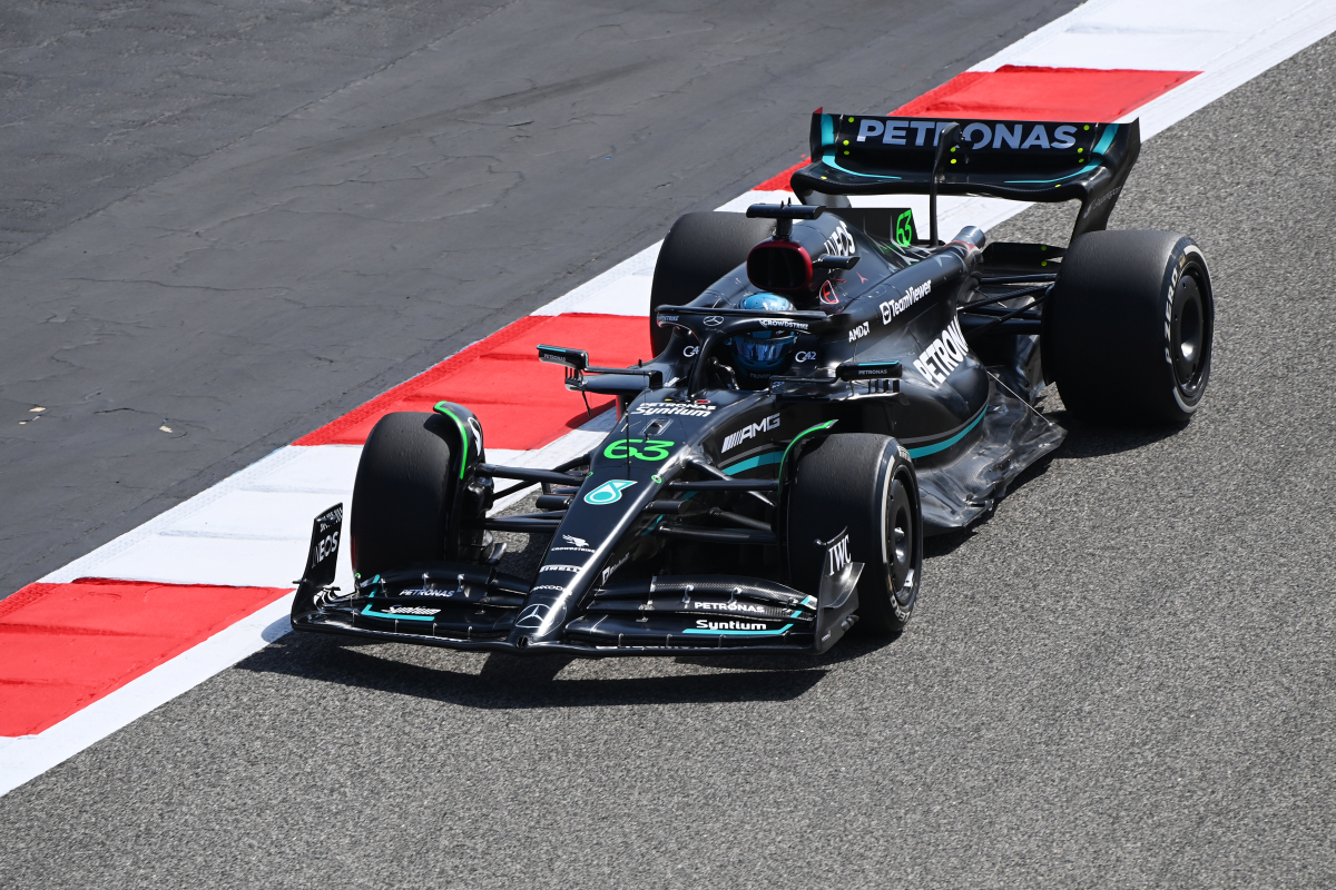 Mercedes positief na eerste testdag: "Veel rustiger en stabieler dan de W13"