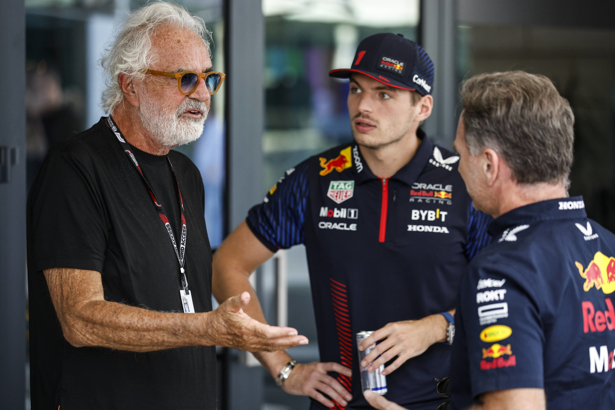 Briatore neemt het op voor Verstappen en hekelt "ontzettend domme" kritiek