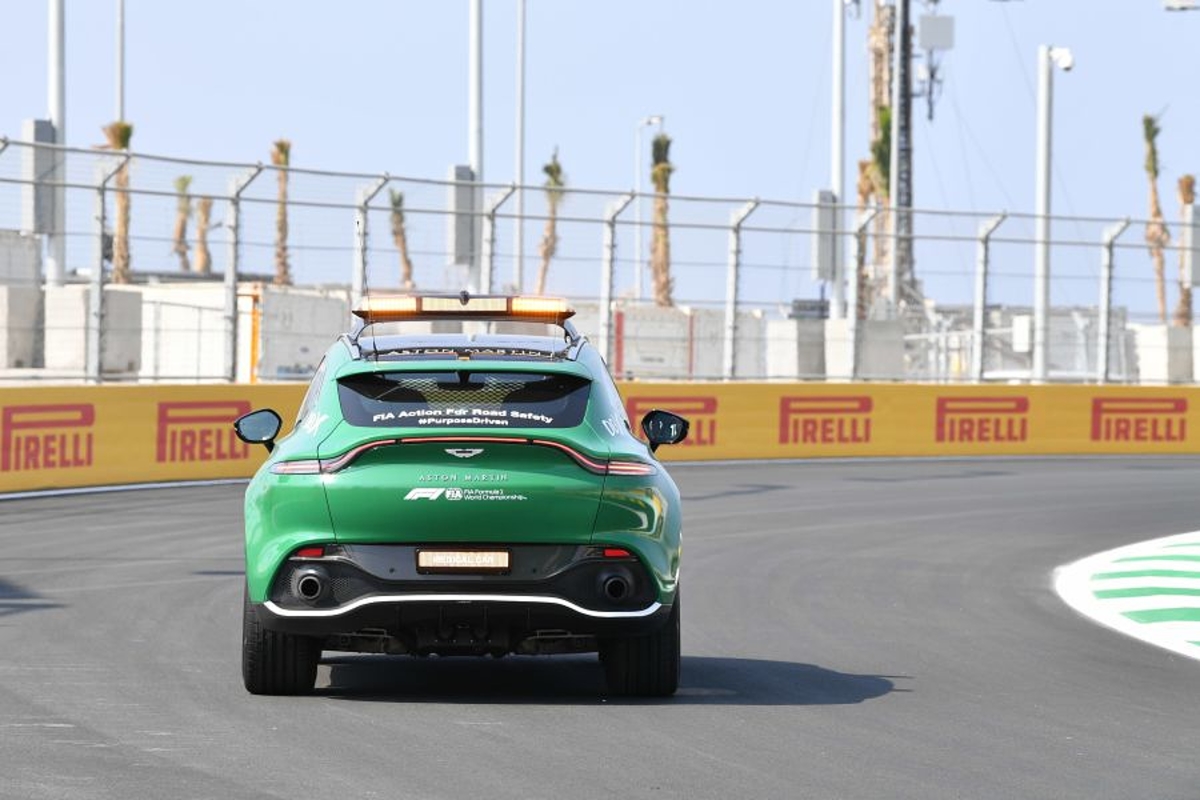 Opmerkelijk: FIA geeft circuit in Djedda net voor start weekend pas groen licht