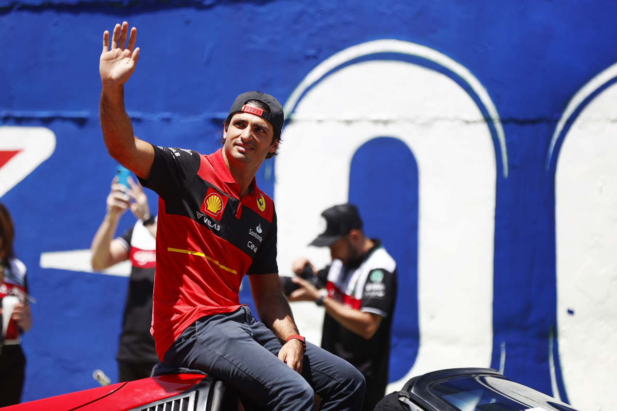 Sainz tevreden met podium in Brazilië, maar "jammer dat de Mercedessen zo snel zijn"
