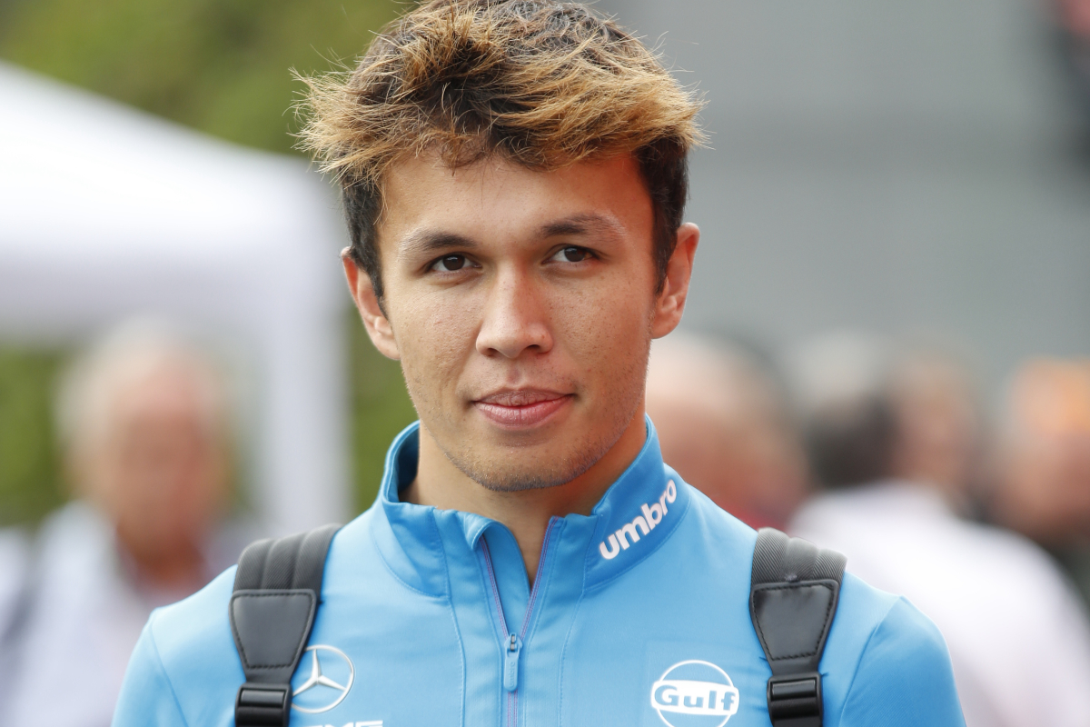 Albon shares painful-looking snap from F1 pre-season training