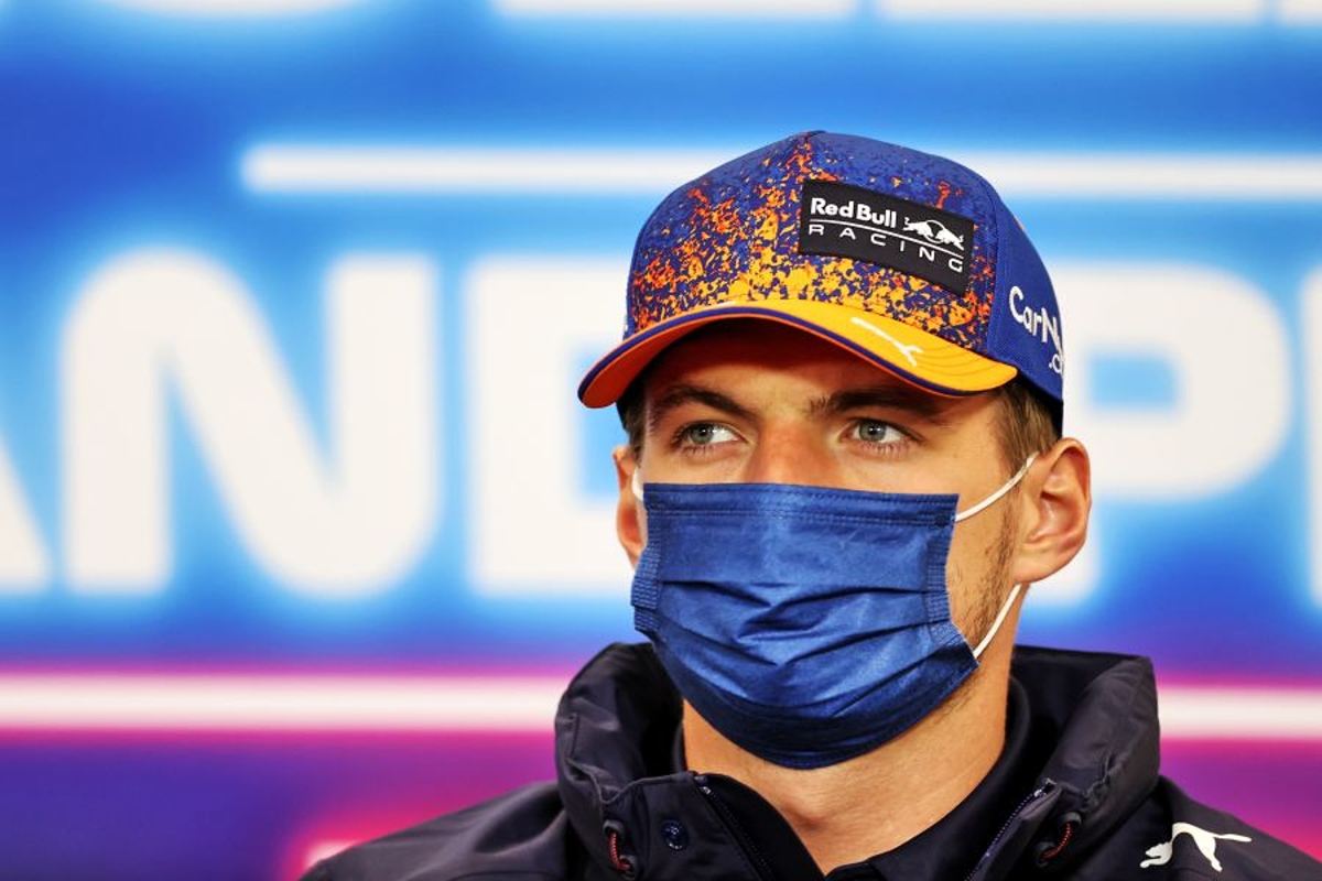 VIDEO: Met deze speciale helm rijdt Verstappen de GP van België