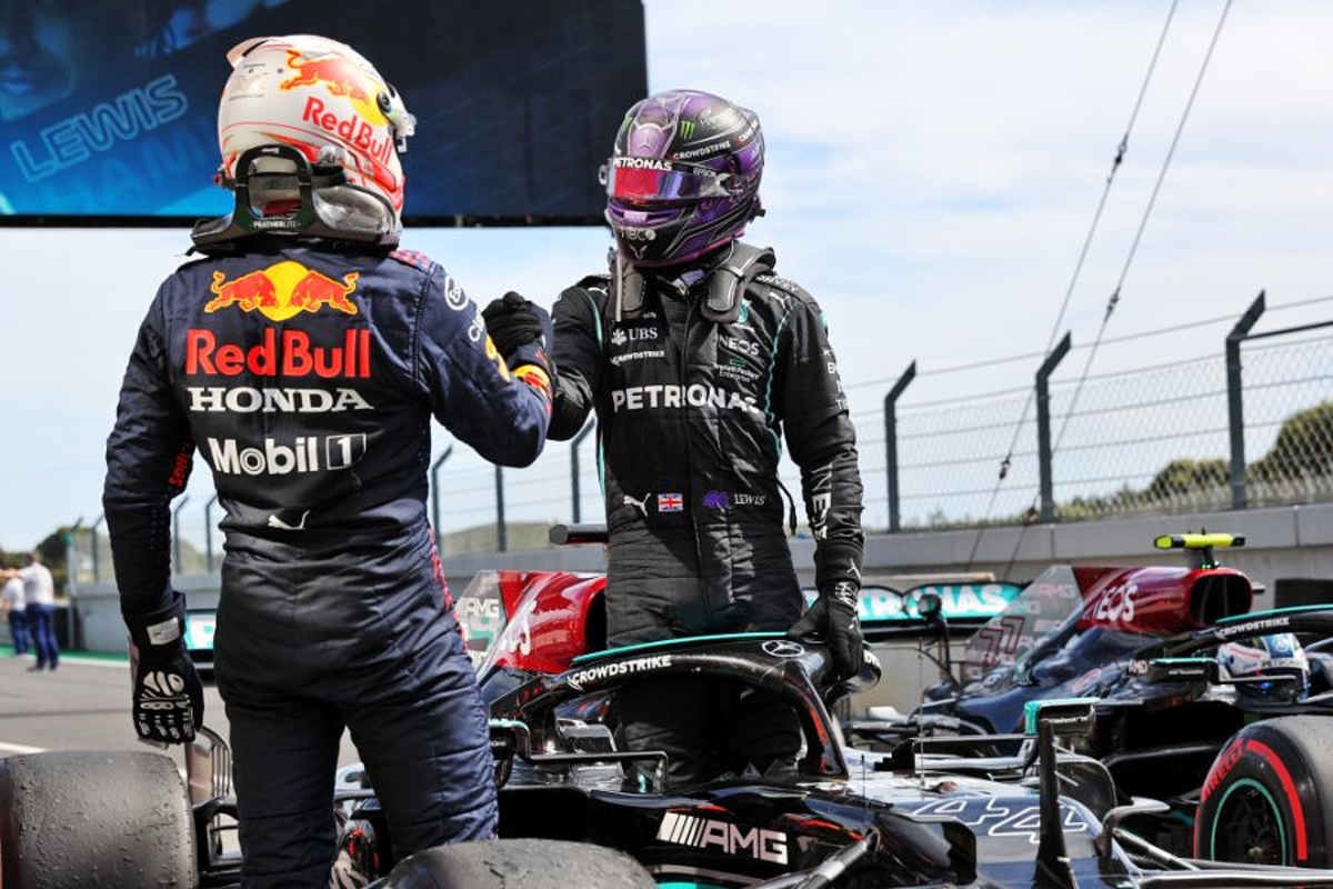 Rosberg geniet van strijd tussen Hamilton en Verstappen: "Ik ben de grootste fan"