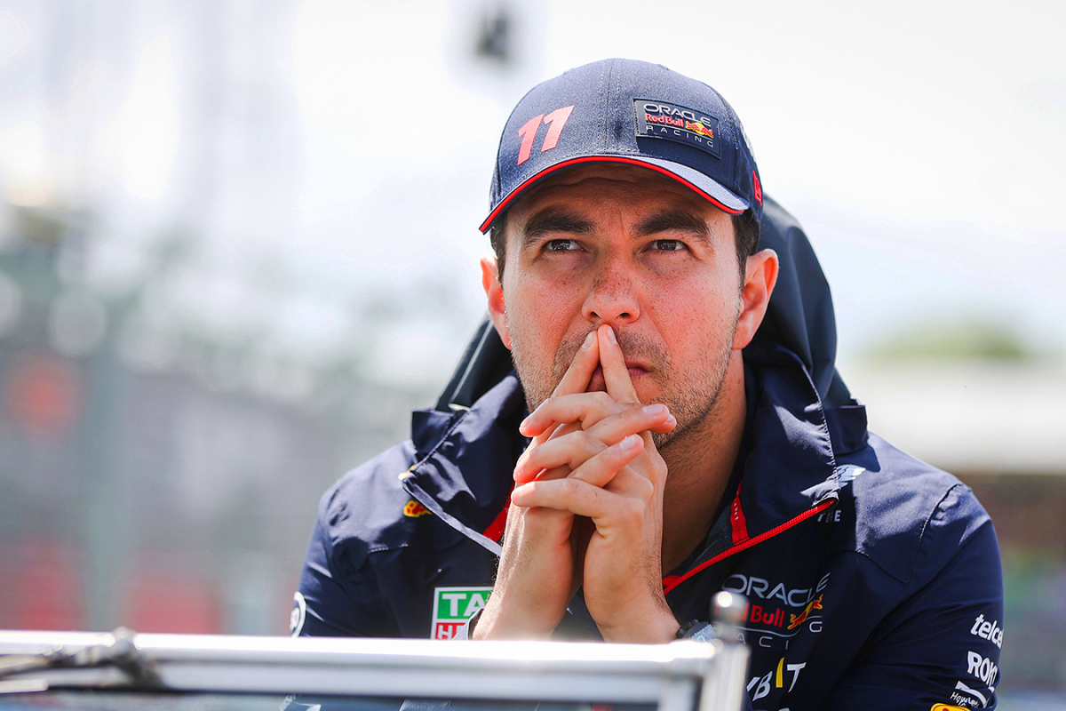 F1 rival labels Perez 'DESPERATE' after Japan antics