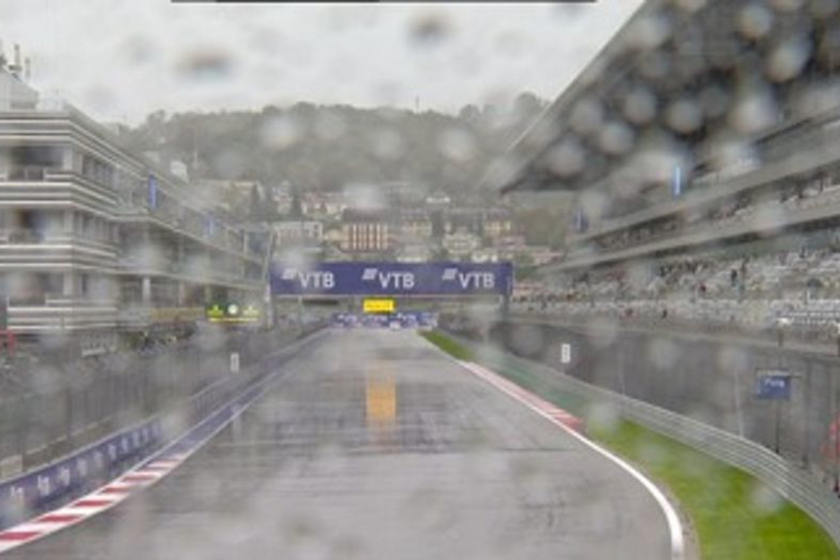 Hamilton skips down a drenched pit lane - F1 teams react to Sochi rain