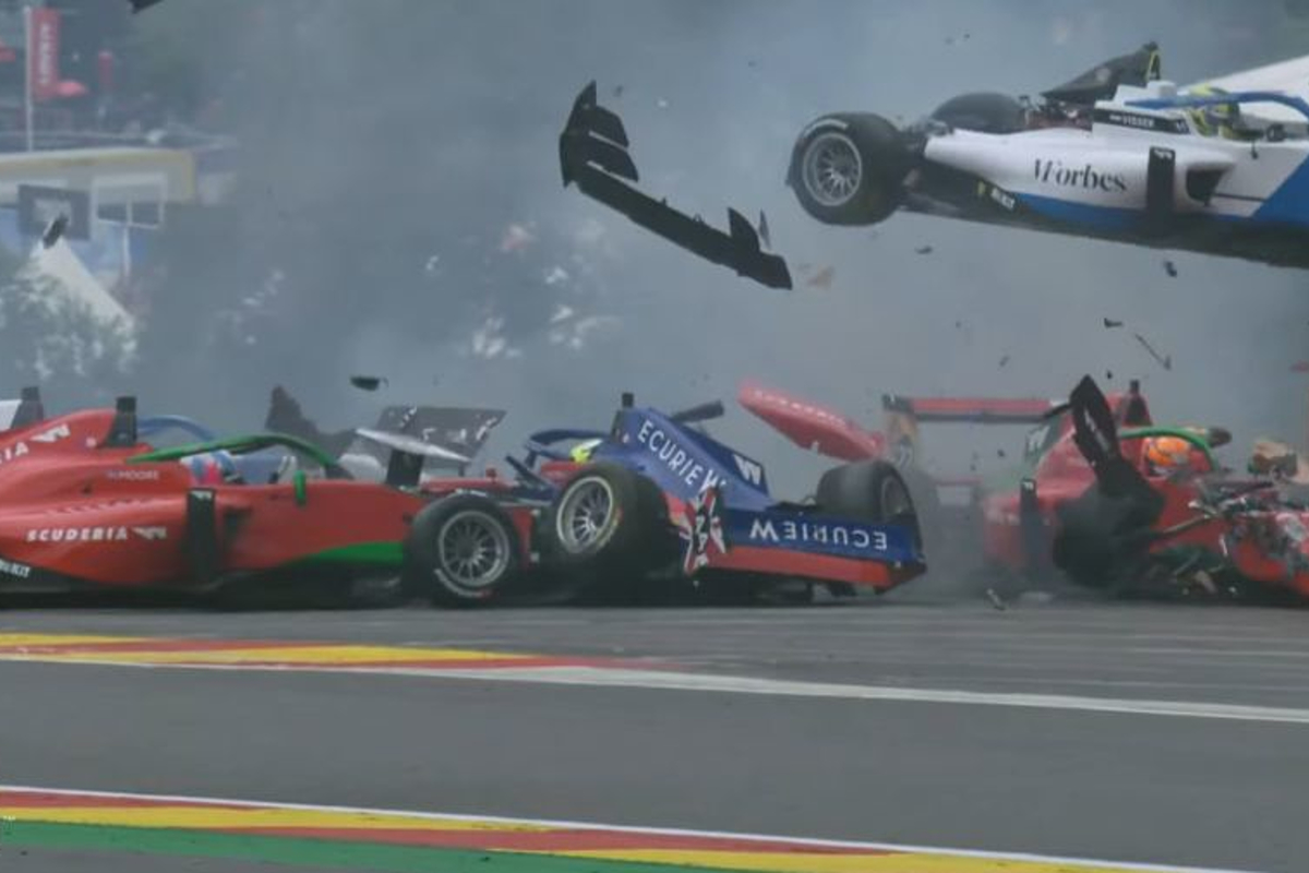 W Series qualifying interrupted by huge Spa shunt