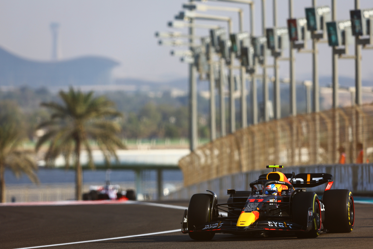 Checo Pérez domina la FP3 y Hamilton puede ser penalizado en la parrilla de Abu Dhabi
