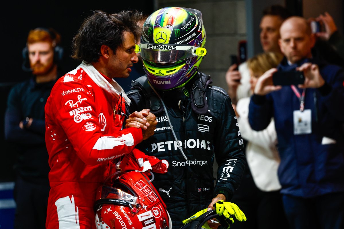 ¡Hamilton a Ferrari en lugar de Sainz!