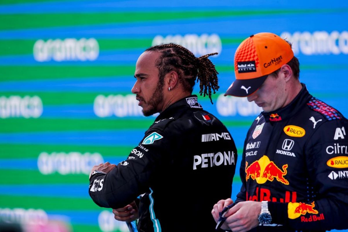 Hamilton over respect tussen hem en Verstappen: "Dat hoeft niet te veranderen"