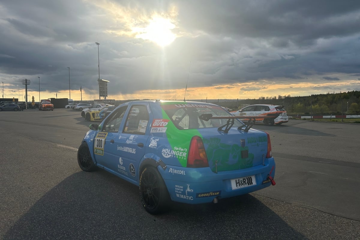 Dacia Logan at the Nurburgring