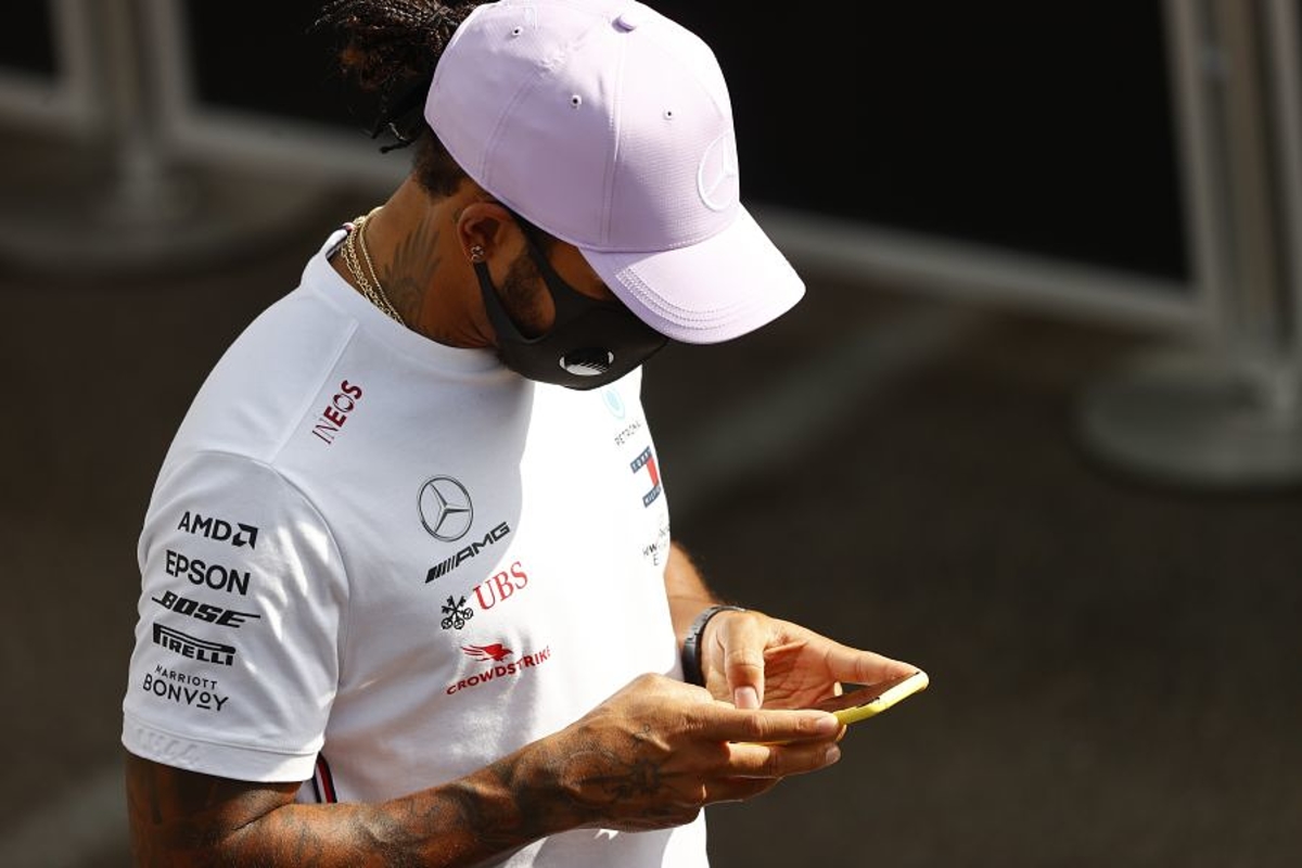 Hamilton onthult waarom hij al zijn Instagram-posts verwijderde in 2017