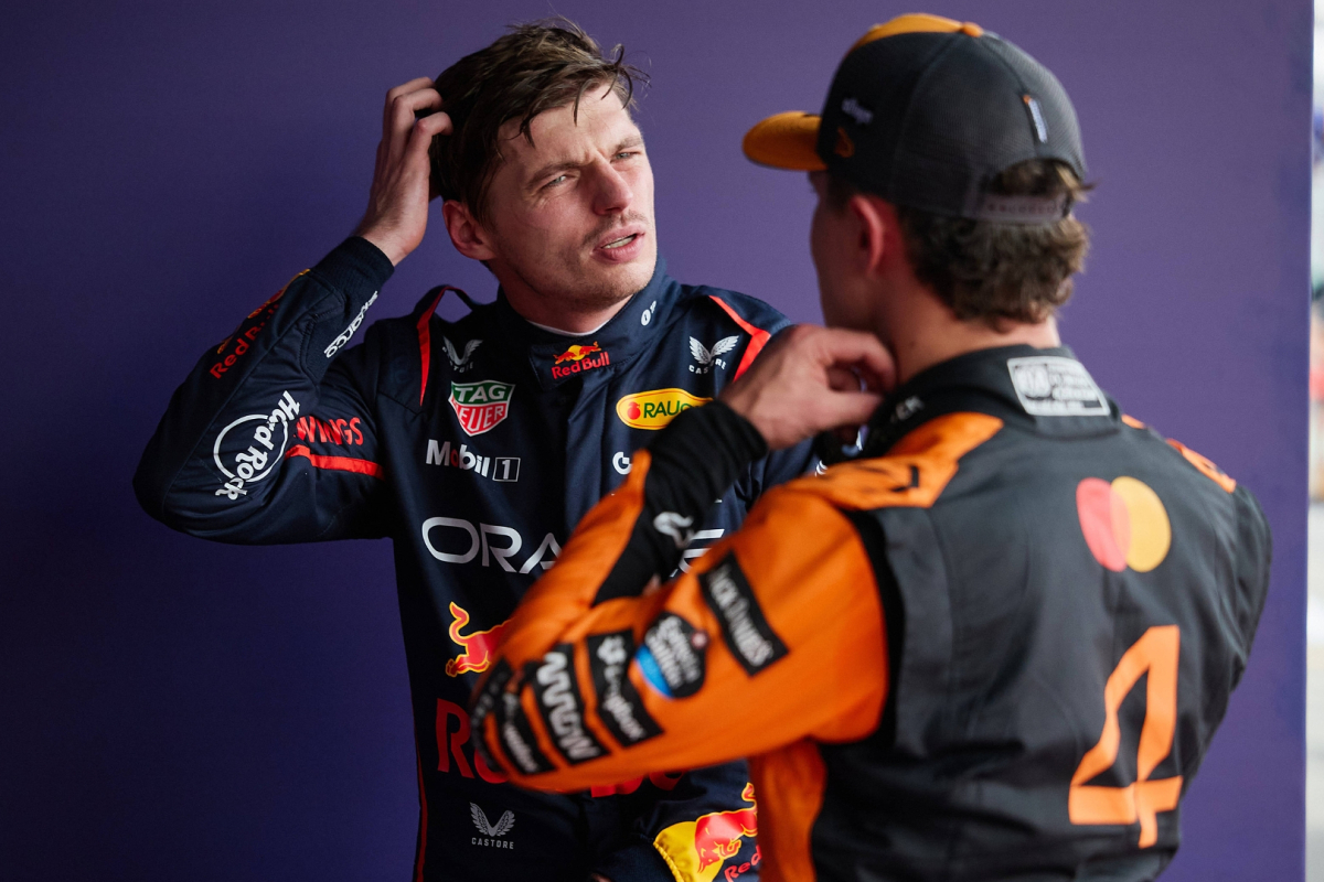 Norris lijkt scheldend de fout in te gaan in cooldown room: briljante reactie Verstappen