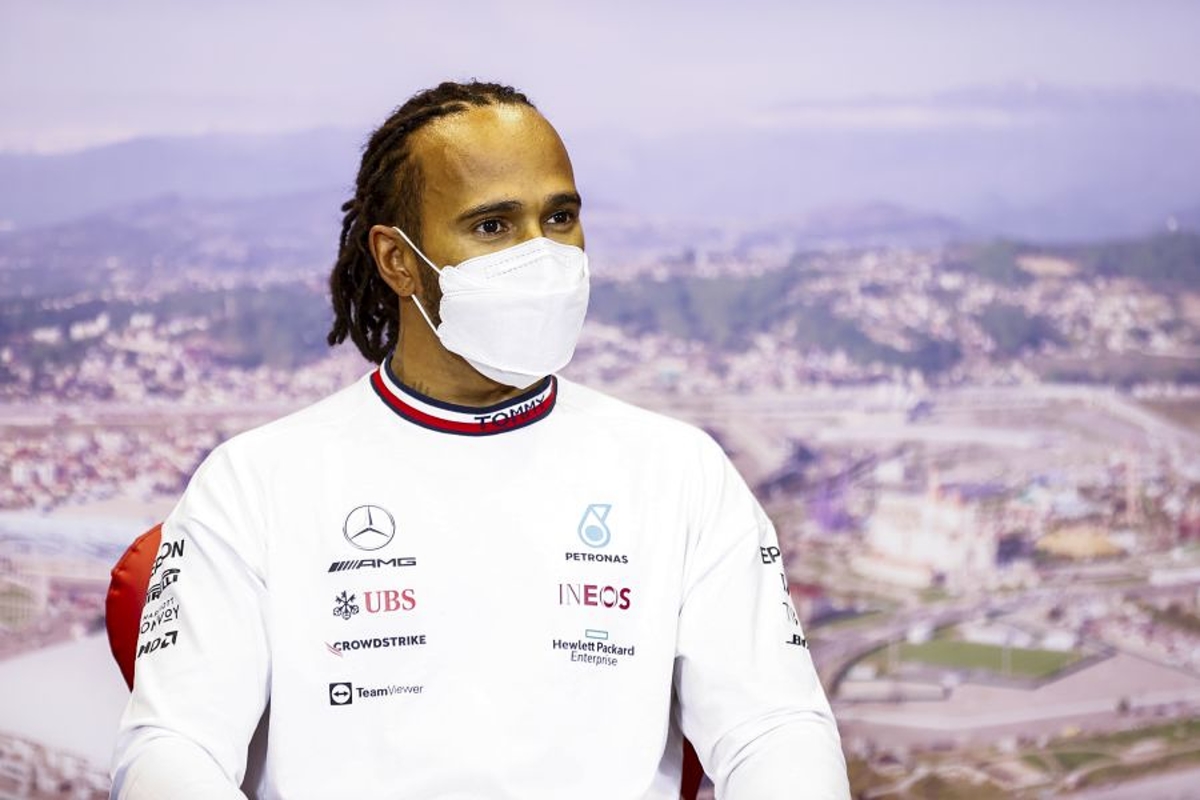 Hamilton vreest niet voor 2022: "Races worden intenser, daarom wil ik in Formule 1 blijven"