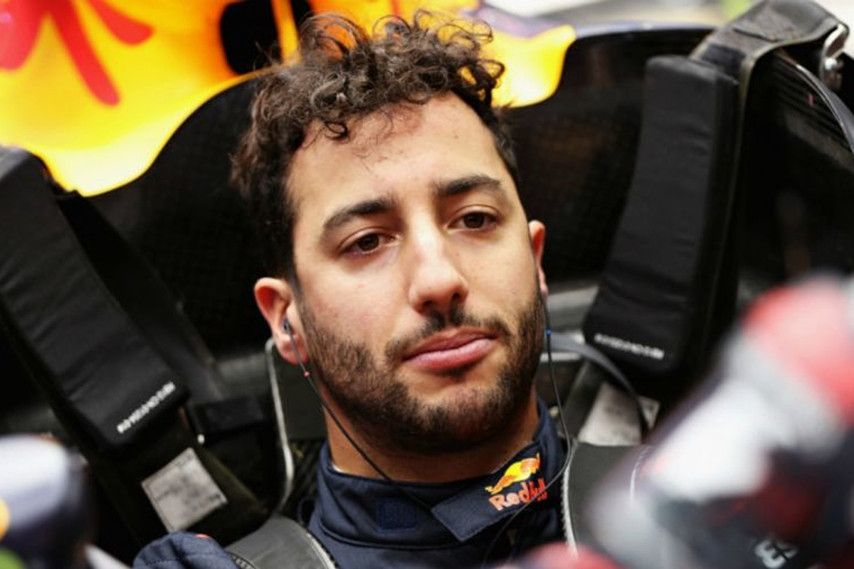 Lights Out: Ricciardo risks it all if his timing isn't right