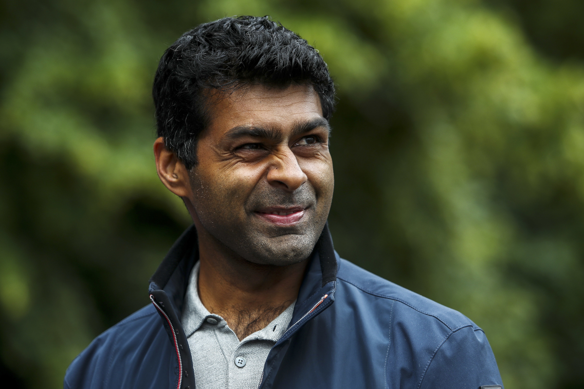 Twitter F1 fans INCENSED over Imola disaster tweet by Sky's Chandhok