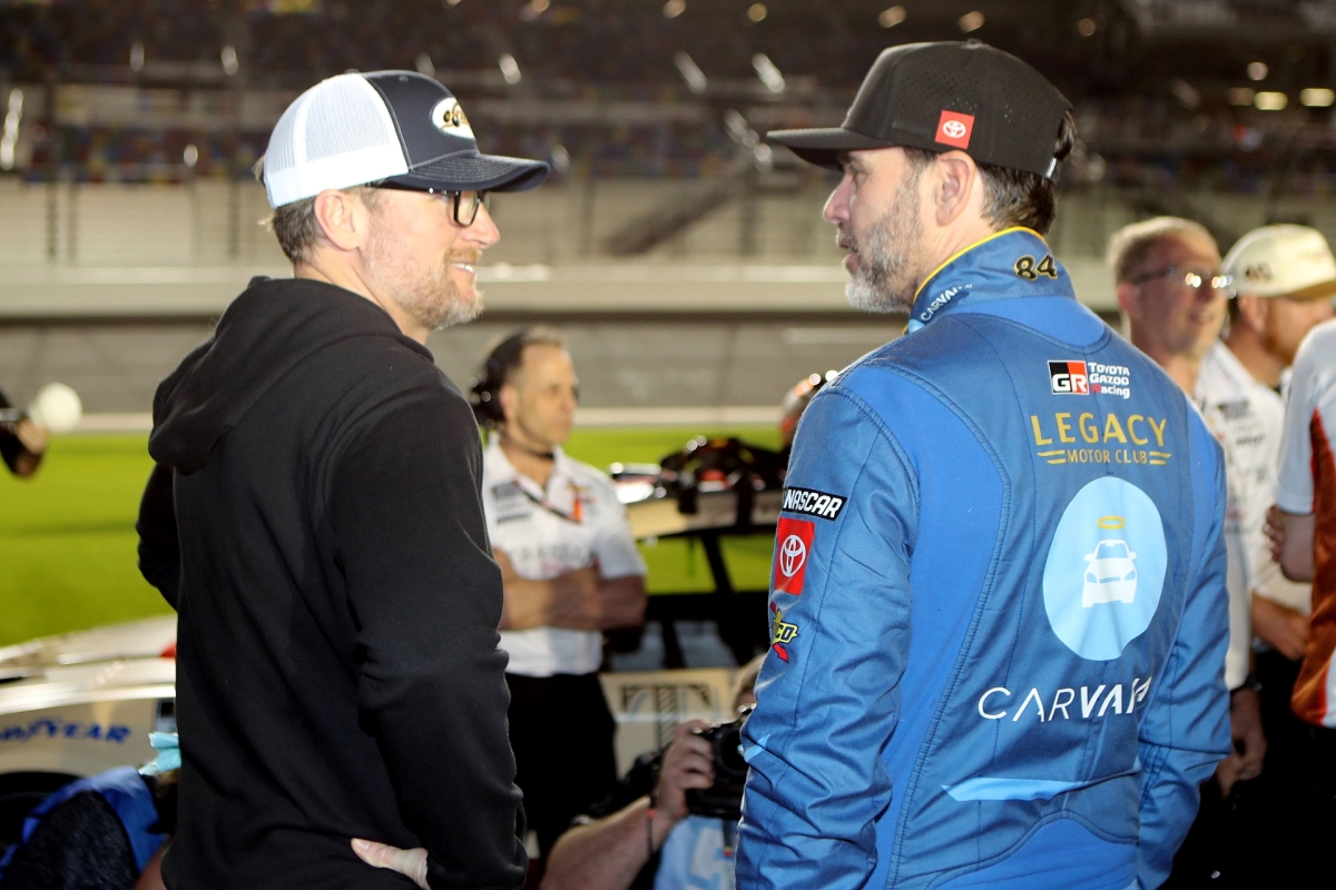 NASCAR legend gets EMOTIONAL after huge Daytona 500 achievement