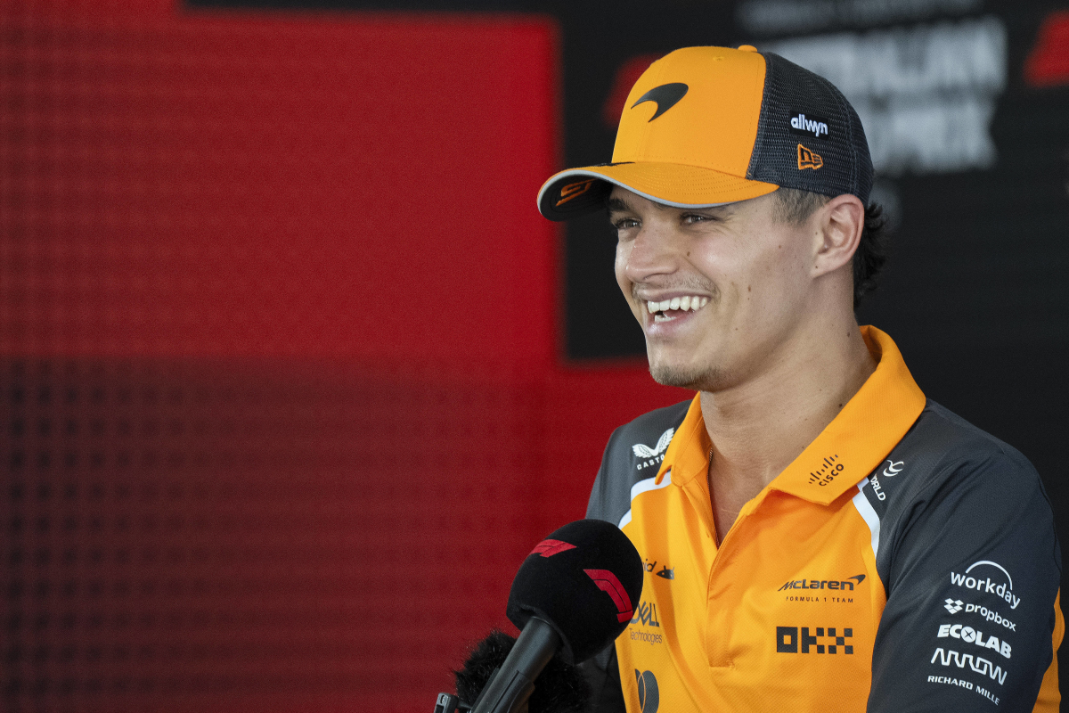 Norris verslaat verrassend snelle Sainz tijdens eerste vrije training in Australië